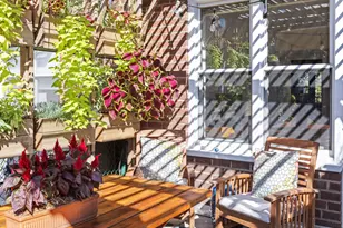 616 E 18th St, New York City, NY 11226 - Photo 13