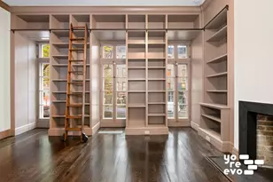 242 E 49th St, New York City, NY 10017 - Photo 15