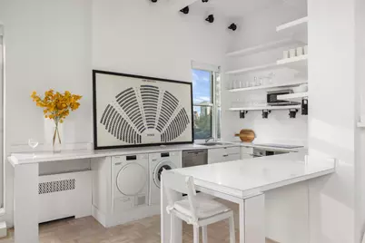 400 E 52nd Street #PHTOWER, New York, NY 10022 - Photo 9