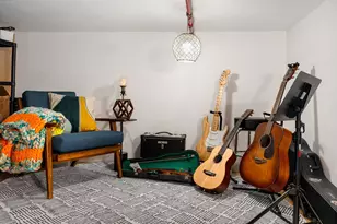 27-28 Thomson Ave, New York City, NY 11101 - Photo 11