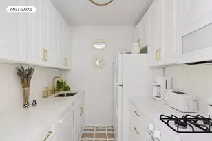 250 S End Ave, New York City, NY 10280 - Photo 13