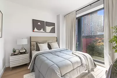 500 W 45th Street #526, New York City, NY 10036 - Photo 3