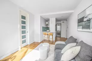220 E 65th St, New York City, NY 10065 - Photo 37