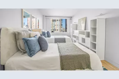 220 E 65th Street #21-M, New York City, NY 10065 - Photo 29