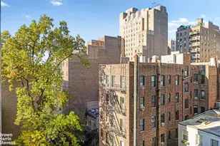 101 W 12th St, New York City, NY 10011 - Photo 7