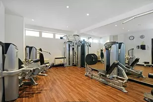 300 E 40th St, New York City, NY 10016 - Photo 15