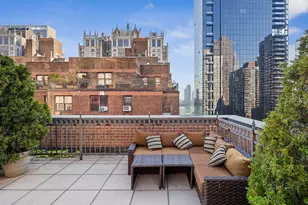 305 E 40th St, New York City, NY 10016 - Photo 13