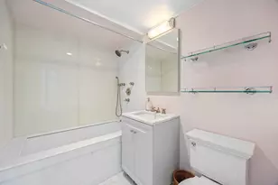 140 E 63rd St, New York City, NY 10065 - Photo 17
