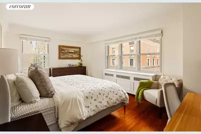 136 E 76th Street #15B, New York City, NY 10021 - Photo 5
