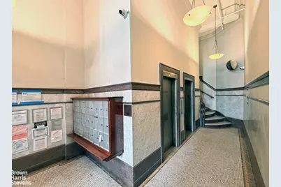 684 Broadway #10W, New York City, NY 10012 - Photo 17