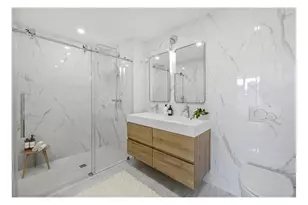 78-29 Austin St, New York City, NY 11375 - Photo 7
