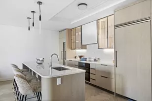 78-29 Austin St, New York City, NY 11375 - Photo 7