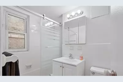 321 E 45th Street #11H, New York City, NY 10017 - Photo 5