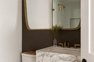 101 W 12th St, New York City, NY 10011 - Photo 11