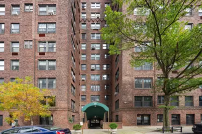 10 Mitchell Place #9G, New York City, NY 10017 - Photo 17