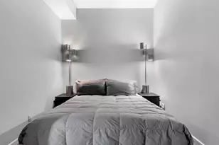 529 W 42nd St, New York City, NY 10036 - Photo 5