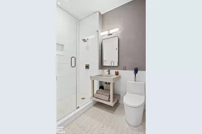 252 7th Avenue #3F, New York City, NY 10001 - Photo 9