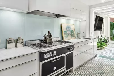 138 W 82nd Street, New York City, NY 10024 - Photo 17