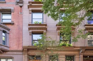 138 W 82 St, New York, NY 10024 - Photo 1