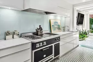 138 W 82 St, New York City, NY 10024 - Photo 17