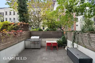 354 W 20th St, New York City, NY 10011 - Photo 11