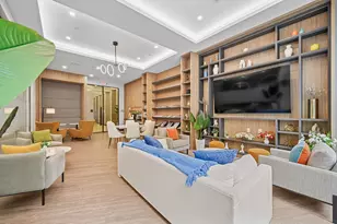 37-34 33rd St, New York City, NY 11101 - Photo 13