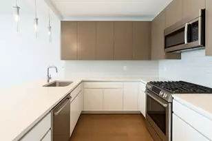 27-17 42nd Rd, Long Island City, NY 11101 - Photo 5