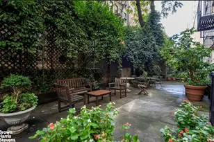 340 E 72nd St, New York City, NY 10021 - Photo 11