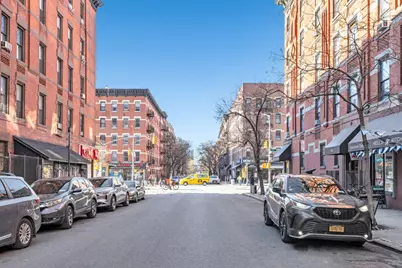 356 W 48th Street #2C, New York City, NY 10036 - Photo 13