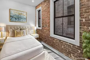 356 W 48th St, New York City, NY 10036 - Photo 7