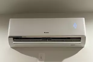 356 W 48th St, New York City, NY 10036 - Photo 11