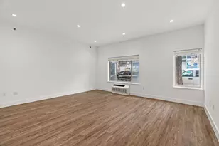 47-05 5th St, Long Island City, NY 11101 - Photo 13