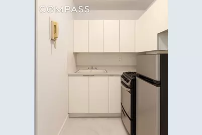 220 E 67th Street #4A, New York City, NY 10065 - Photo 5