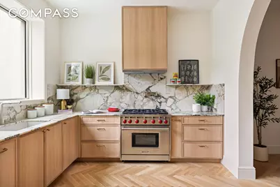 429 Decatur Street, New York City, NY 11233 - Photo 5