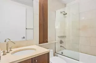 205 E 59th St, New York City, NY 10022 - Photo 11