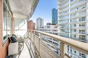 205 E 59th St, New York City, NY 10022 - Photo 9