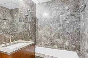 205 E 59th St, New York City, NY 10022 - Photo 7