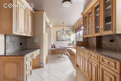 360 E 72nd Street #C1801, New York City, NY 10021 - Photo 7