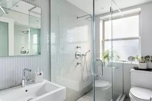 310 W 72nd St, New York City, NY 10023 - Photo 9