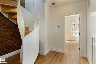 219 W 70th St, New York City, NY 10023 - Photo 13