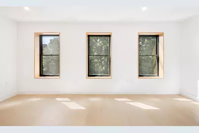 952A Greene Avenue, New York City, NY 11221 - Photo 13