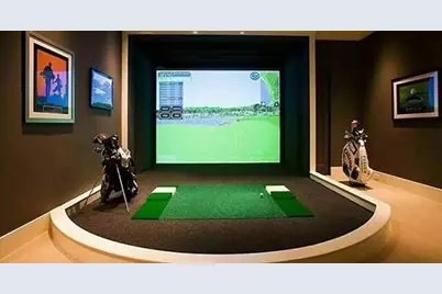 247 W 46th Street #2103, New York, NY 10036 - Photo 17