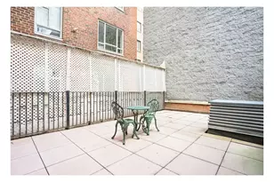 30 E 62nd St, New York City, NY 10065 - Photo 13