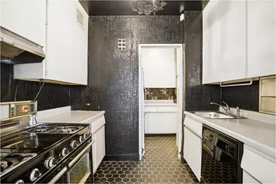 30 E 62nd Street #2F, New York City, NY 10065 - Photo 9