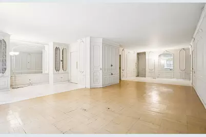 30 E 62nd Street #2F, New York City, NY 10065 - Photo 3