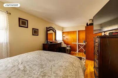 137-17 160th Street, New York City, NY 11434 - Photo 9