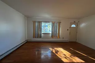 137-17 160th St, New York City, NY 11434 - Photo 15