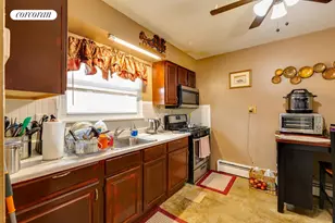 137-17 160th St, Jamaica, NY 11434 - Photo 13