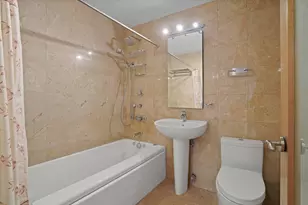 2650 Ocean Pkwy, New York City, NY 11235 - Photo 7