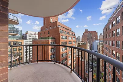 304 E 65th Street #9C, New York City, NY 10065 - Photo 5